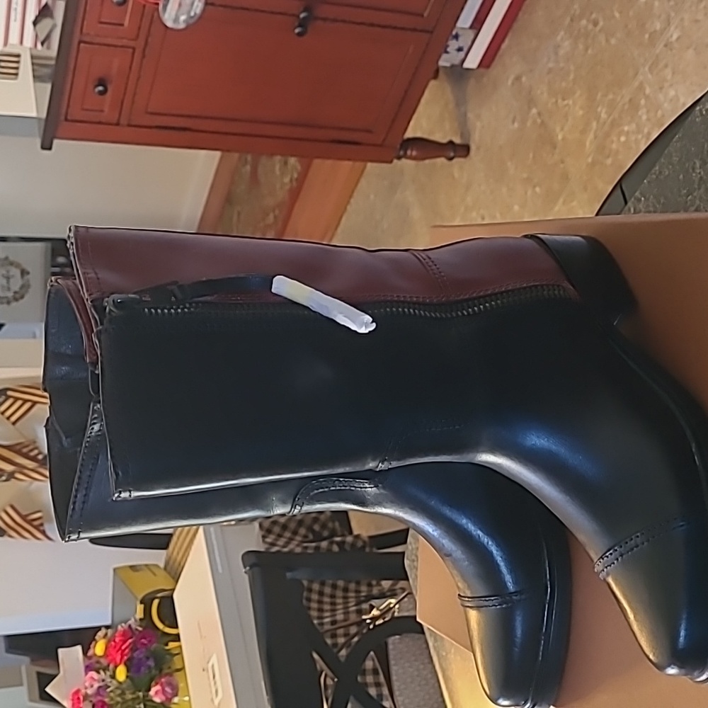 Coach short western leather boot